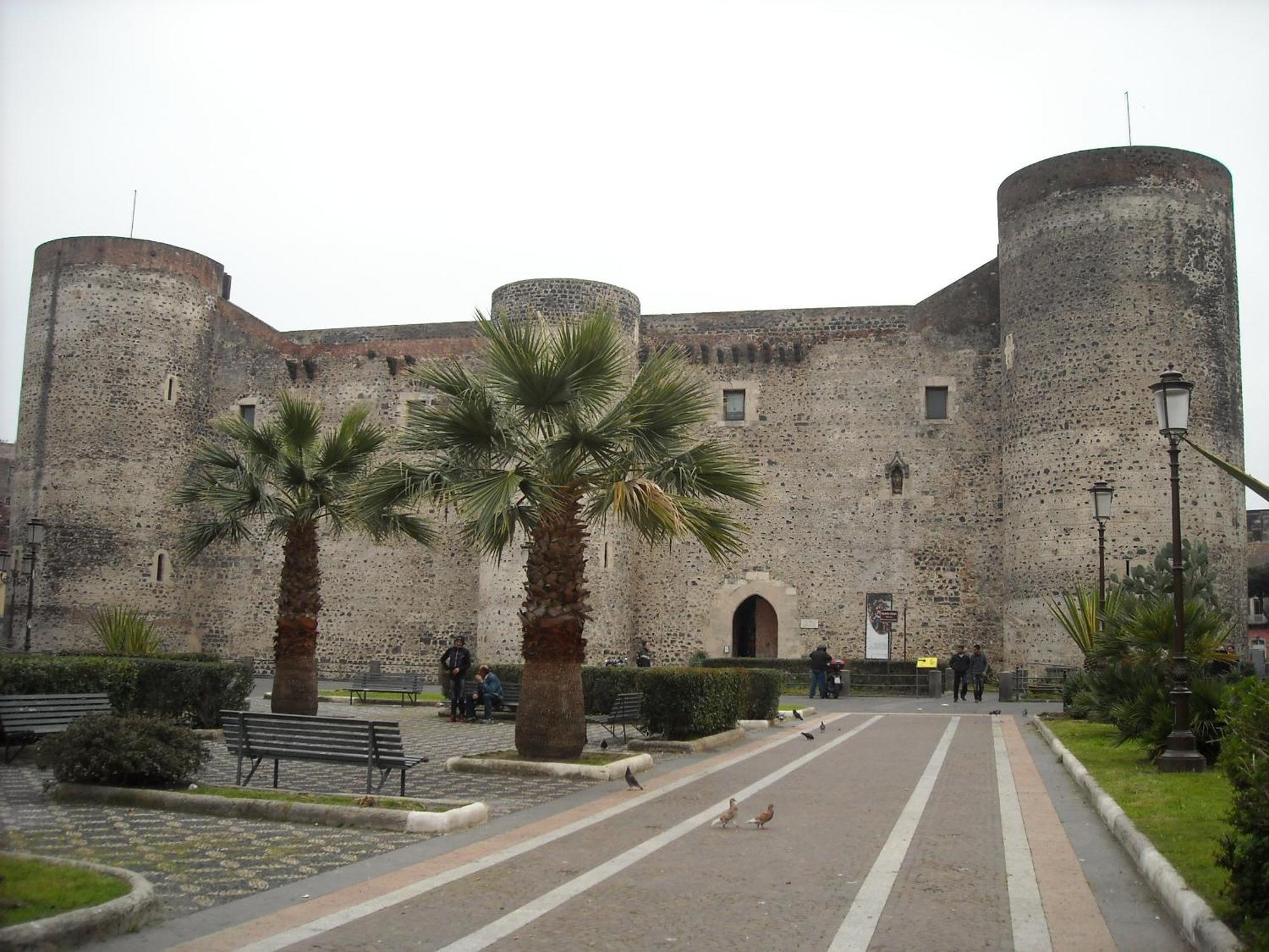 La Casa Di Federico Ii Catania